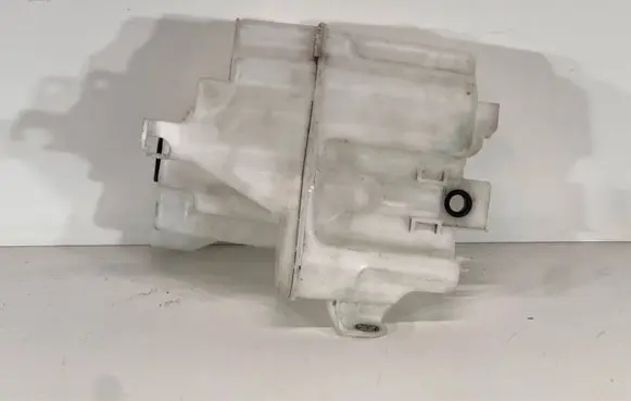 Toyota RAV 4 (XA50) Windshield washer fluid reservoir/tank E13019758 HLC33159 E13019792