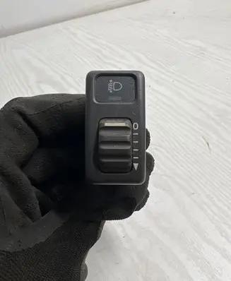 Volvo C70 Headlight level height control switch 9162960 99W28K 4970