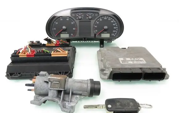 Volkswagen Polo IV 9N3 Engine control unit/module ECU 03C906013B