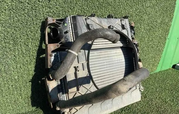 Coolant radiator