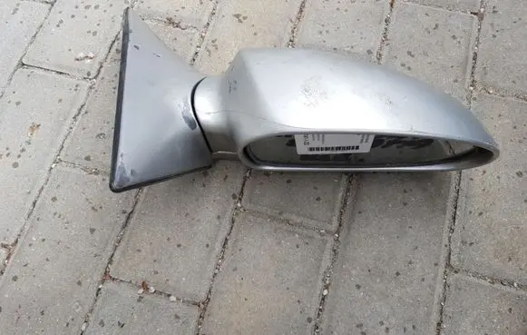 Hyundai Sonata Front door electric wing mirror