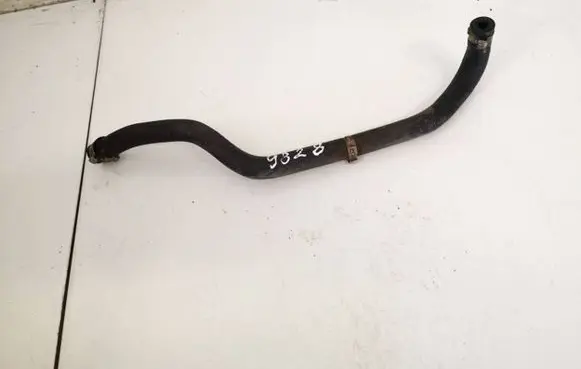 Mercedes-Benz C AMG W204 Engine coolant pipe/hose