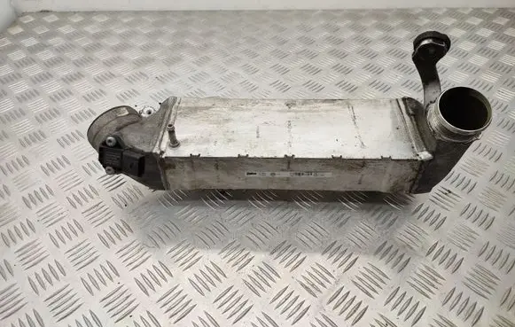 Volkswagen PASSAT B7 USA Intercooler radiator 3AA145803 0281002977