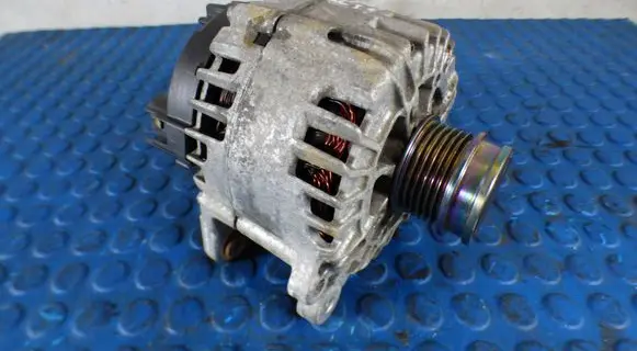 Skoda Fabia Mk3 (NJ) Generator/alternator CART05E903026K 05E903026K 2740492B