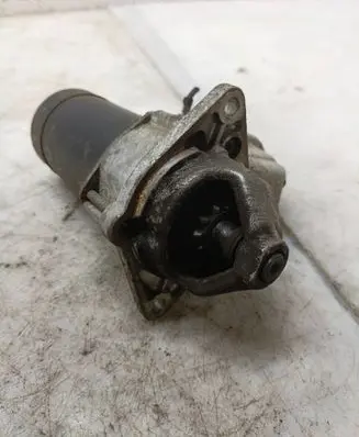 Opel Corsa C Starter motor D6RA163 09115191 19B40216LC