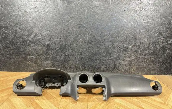 Mercedes-Benz ML W164 Dashboard A1646800387