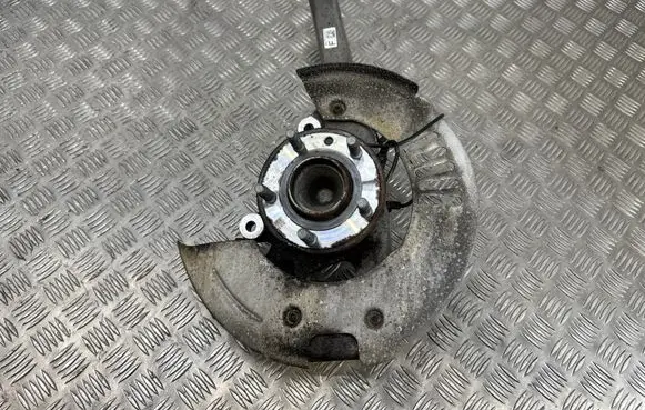 Jaguar XE Front wheel hub GX733K185A