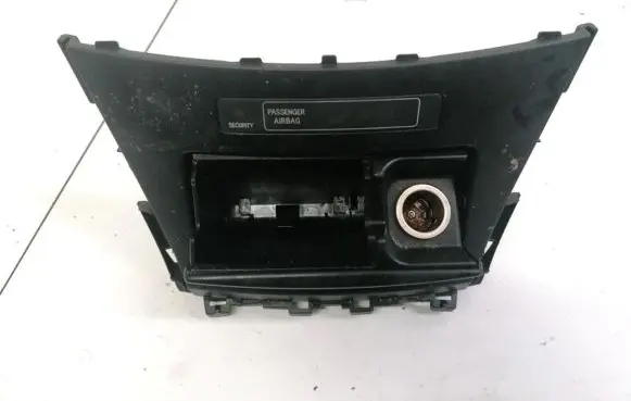 Car ashtray