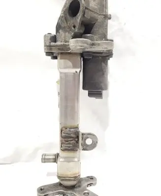 Volvo S60 EGR valve cooler 96411 30637142 3547