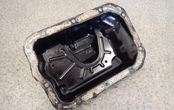 Mazda Premacy Oil sump