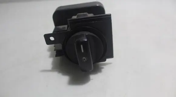 Mercedes-Benz A W169 Light switch 1695451304
