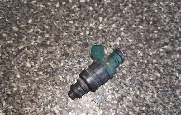 Fuel injectors set