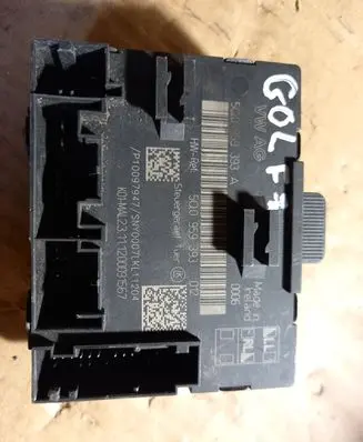 Volkswagen Golf VII Door control unit/module 5Q0959393A