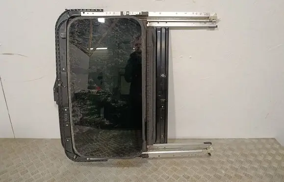 Mazda CX-7 Sunroof set T132V05