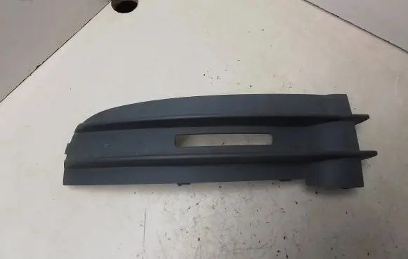 Volkswagen Caddy Front bumper lower grill 2K0853683