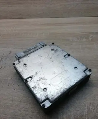 Ford Mondeo MK I Engine control unit/module ECU 95BB12A650YB VANE