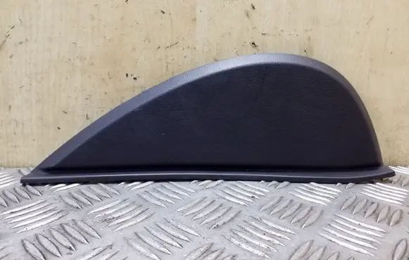 Dashboard side end trim