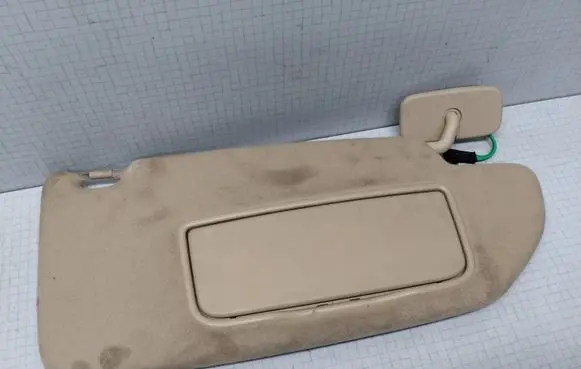 Volvo V70 Sun visor 39985794