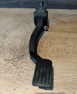 Peugeot 308 Accelerator throttle pedal 0280755043