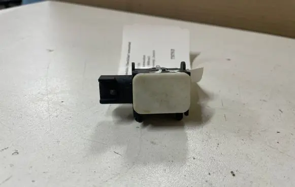 Jaguar XF X250 Airbag deployment crash/impact sensor 8X23146006AA 110210 29EKJH5