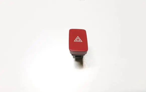 Hyundai Tucson JM Hazard light switch 937902E900 864W0140