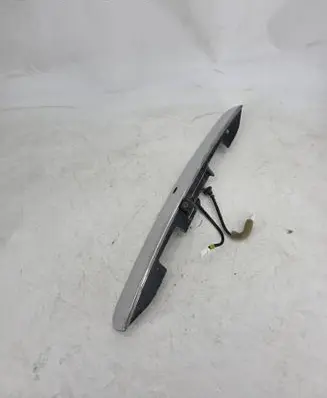 Nissan Rogue Trunk door license plate light bar