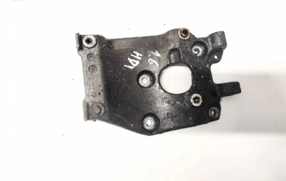 Citroen Berlingo Engine mounting bracket 9646719580