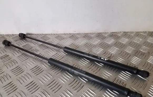 KIA Sorento Tailgate/trunk strut/damper 817802P000 817702P000