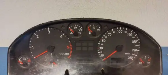 Audi A6 S6 C5 4B Speedometer (instrument cluster) 4B0919860E 110008888001