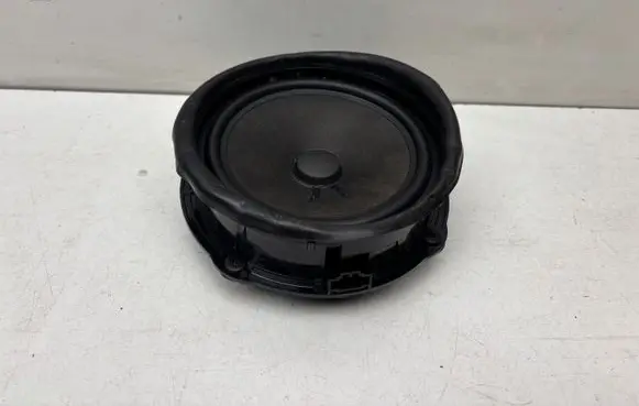 Skoda Octavia Mk3 (5E) Front door speaker 5E0035411C