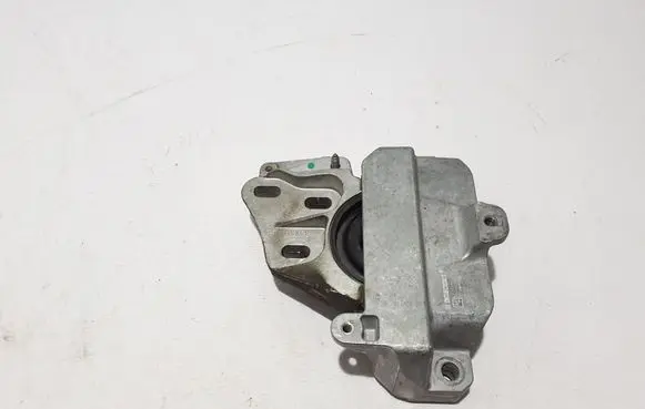 Mercedes-Benz GLA H247 Gearbox mount A2472406100