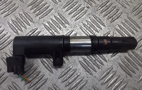 Renault Megane II Spark distributor 8200765882