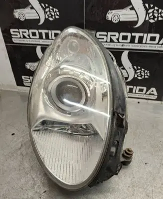 Mercedes-Benz R W251 Headlight/headlamp A2518260291 26345000R