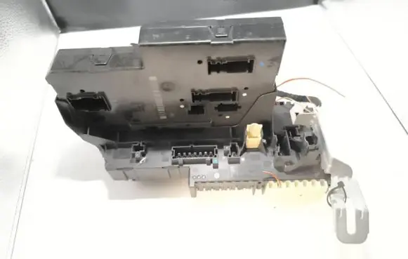 Mercedes-Benz E W212 Comfort/convenience module 2129060105 5DK00962089