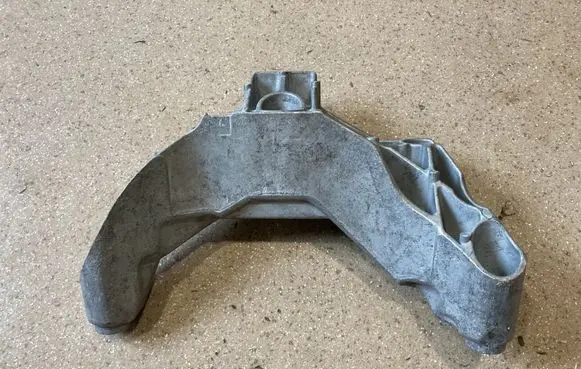 BMW X1 U11 Engine mounting bracket 9796435