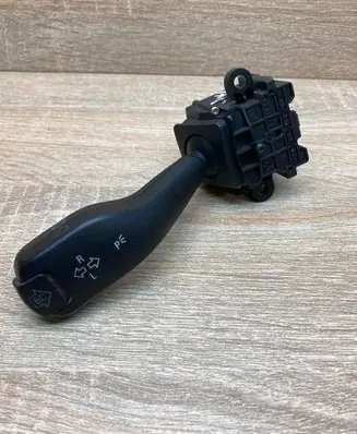 BMW 5 E39 Indicator stalk 8363668
