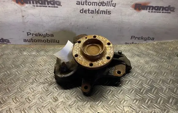 Mercedes-Benz Sprinter W906 Front wheel hub