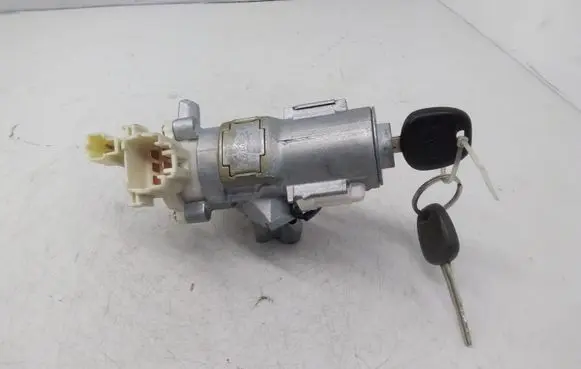 Toyota Yaris Ignition lock 450205212