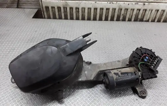 Mercedes-Benz E W210 Front wiper linkage and motor 3391098329