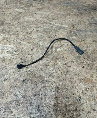 Audi A4 S4 B8 8K Detonation knock sensor 06E905377C