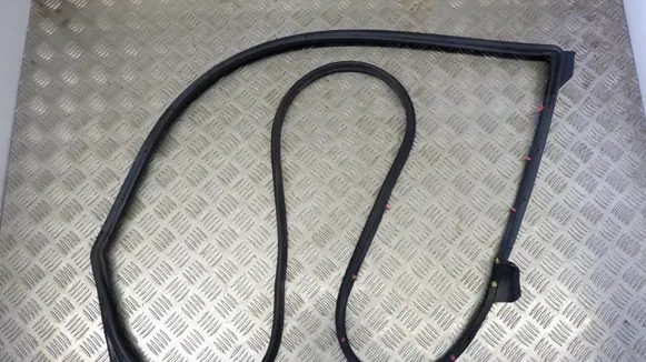 Toyota Prius (XW50) Rubber seal front door (on door) 6786147050