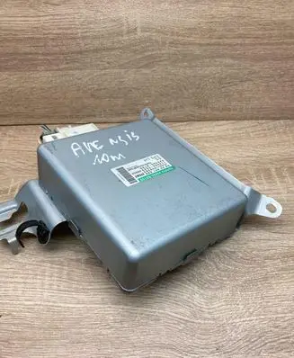 Toyota Avensis T270 Power steering control unit/module 8965005100 1129002523