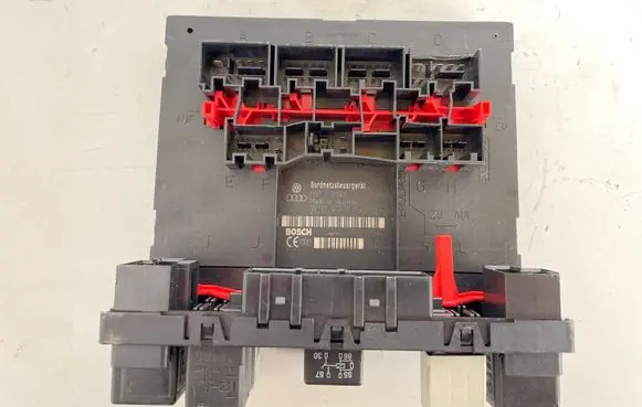 Volkswagen PASSAT B6 Comfort/convenience module 3C0937049E