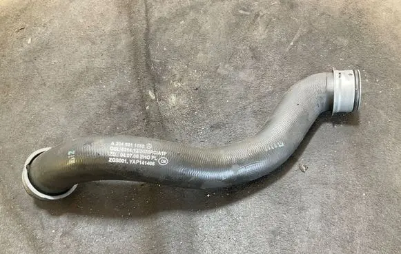 Mercedes-Benz C W204 Engine coolant pipe/hose A2045011582 ZGS001 YAP141406