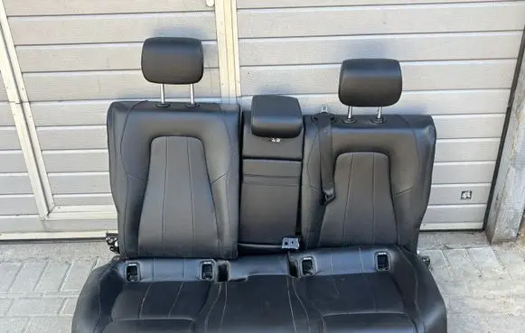 Mercedes-Benz A W177 Second row seats 