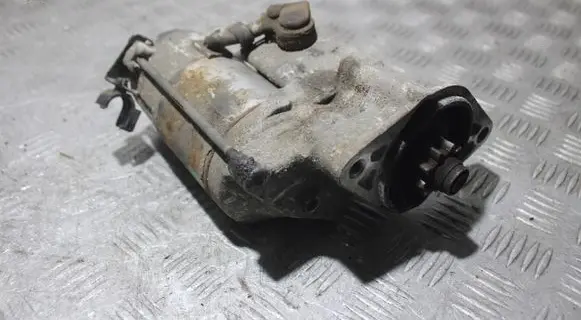 Toyota Corolla E120 E130 Starter motor 2810033086
