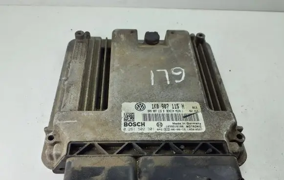 Volkswagen Golf V Engine control unit/module 1K0907115H 8P0907115B 0261S02301