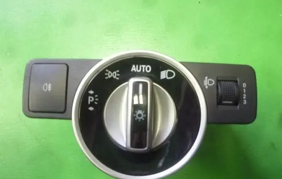 Mercedes-Benz E W212 Light switch A2129050651 AF166