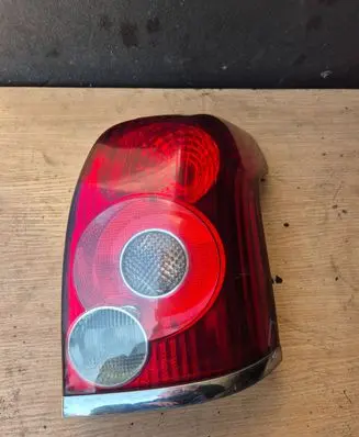 Toyota Avensis T250 Rear/tail lights 35114
