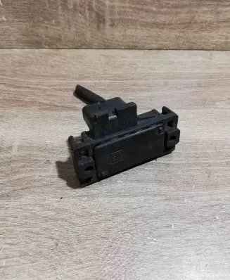 Volkswagen PASSAT B3 Other relay 0769192